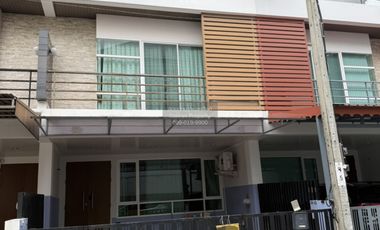 For sale 3 bedrooms townhouse in Bueng Kum, Bangkok