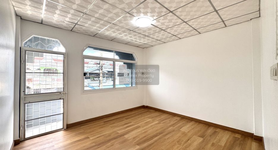For sale 2 bedrooms townhouse in Nong Khaem, Bangkok
