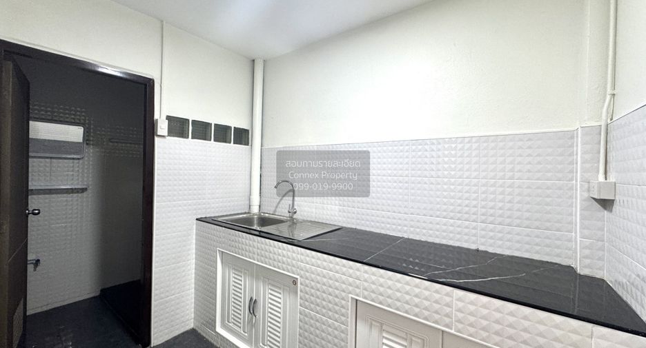 For sale 2 bedrooms townhouse in Nong Khaem, Bangkok