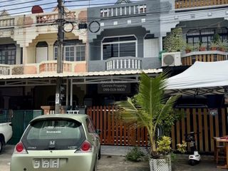 For sale 2 bedrooms townhouse in Nong Khaem, Bangkok