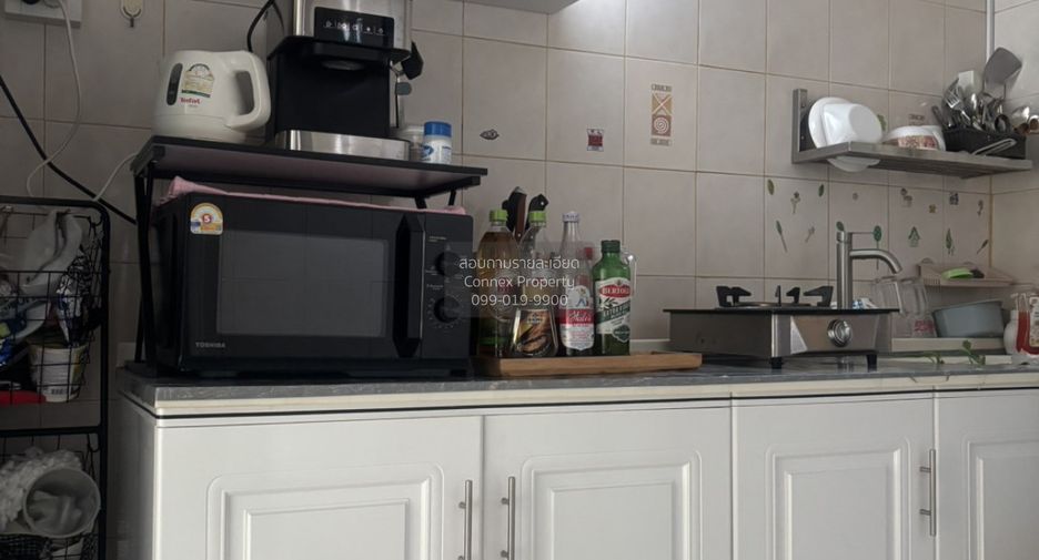For sale 3 bedrooms townhouse in Phra Pradaeng, Samut Prakan