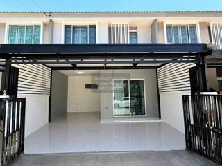 For sale 3 bedrooms townhouse in Bang Phli, Samut Prakan