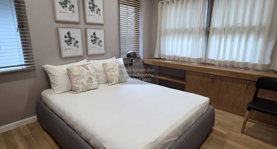 For sale 4 bedrooms house in Khan Na Yao, Bangkok