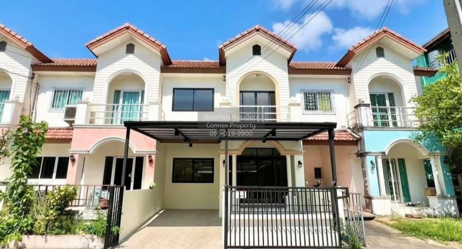 For sale 3 bedrooms townhouse in Bang Bon, Bangkok
