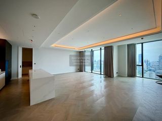 For sale 3 bedrooms condo in Sathon, Bangkok