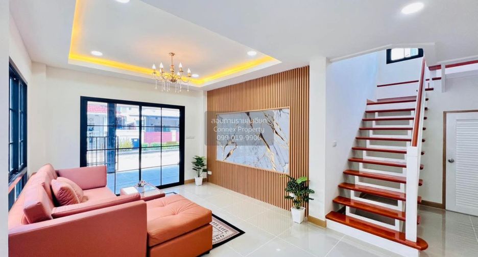 For sale 4 bedrooms house in Mueang Nonthaburi, Nonthaburi