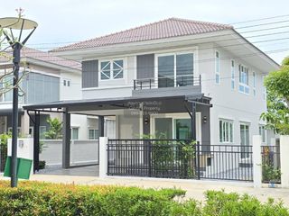 For sale 4 bedrooms house in Bang Phli, Samut Prakan