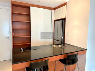 For sale 1 bed condo in Phaya Thai, Bangkok