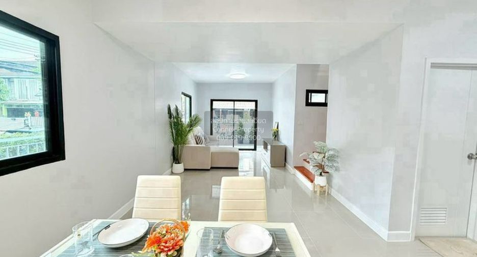 For sale 3 bedrooms townhouse in Mueang Nonthaburi, Nonthaburi