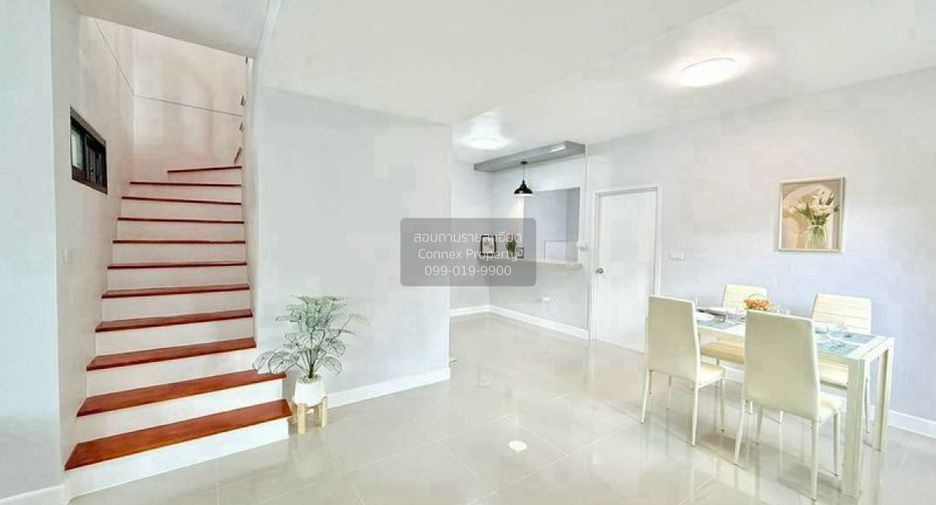 For sale 3 bedrooms townhouse in Mueang Nonthaburi, Nonthaburi