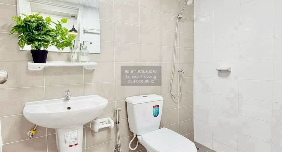 For sale 3 bedrooms townhouse in Mueang Nonthaburi, Nonthaburi