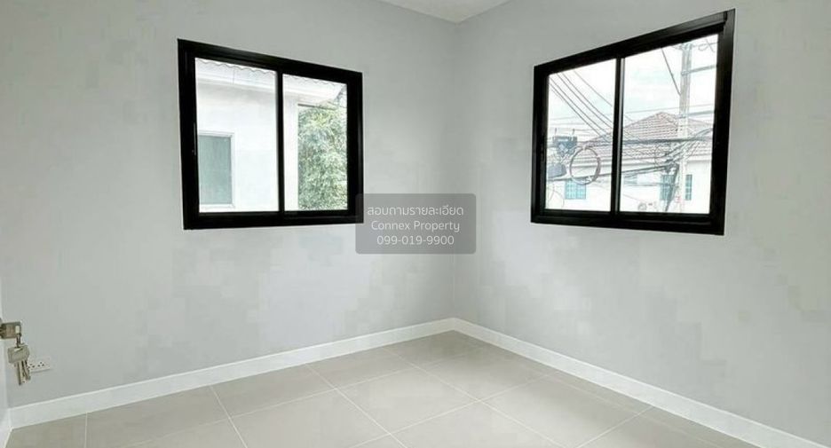 For sale 3 bedrooms townhouse in Mueang Nonthaburi, Nonthaburi