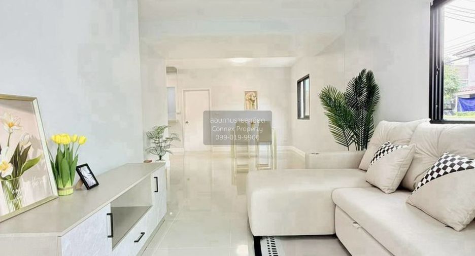 For sale 3 bedrooms townhouse in Mueang Nonthaburi, Nonthaburi