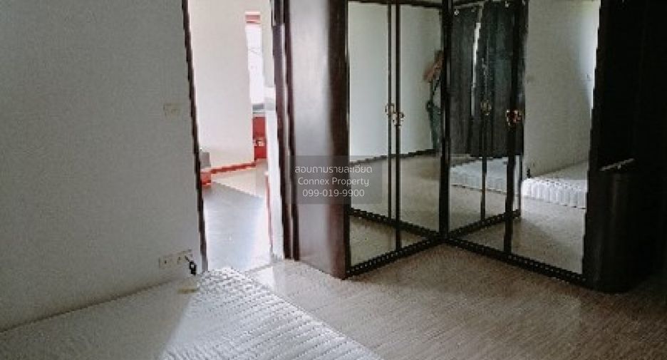 For sale 1 bed condo in Bangkok Noi, Bangkok