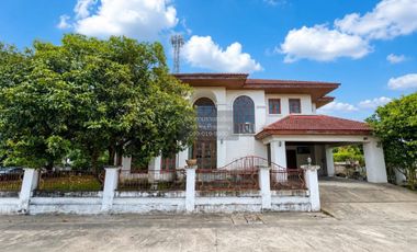 For sale 5 bedrooms house in Thawi Watthana, Bangkok