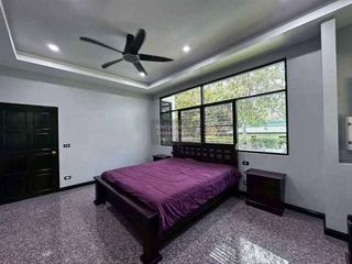 For sale 4 bedrooms house in Bang Saray, Pattaya