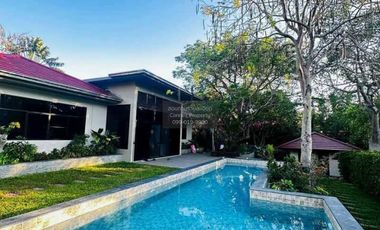 For sale 4 bedrooms house in Bang Saray, Pattaya