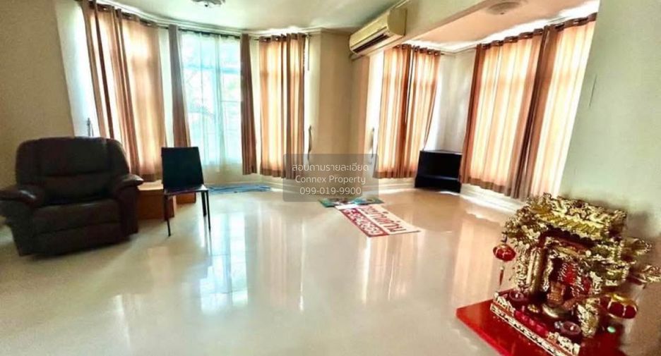 For sale 4 bedrooms house in Nong Chok, Bangkok