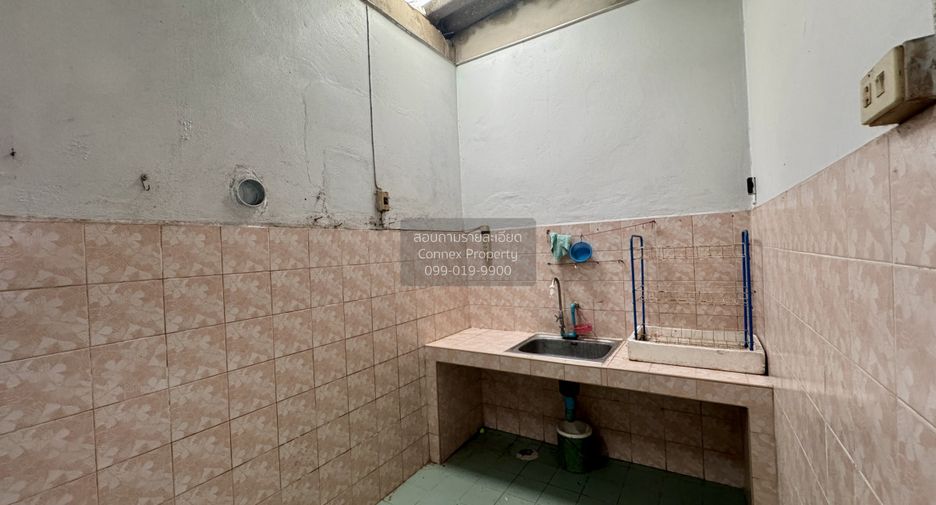 For sale 2 bedrooms townhouse in Nong Khaem, Bangkok