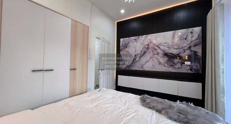 For sale 2 bedrooms townhouse in Bang Lamung, Chonburi