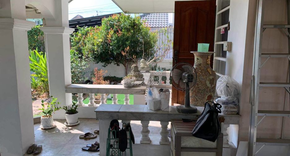 For sale 4 bedrooms house in Bang Khae, Bangkok