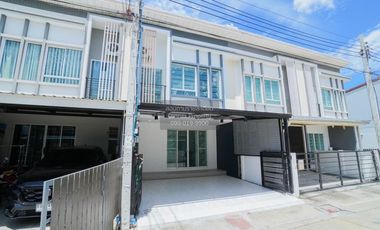 For sale 3 bedrooms townhouse in Pak Kret, Nonthaburi
