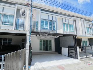 For sale 3 bedrooms townhouse in Pak Kret, Nonthaburi