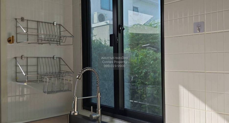 For sale 4 bedrooms house in Min Buri, Bangkok