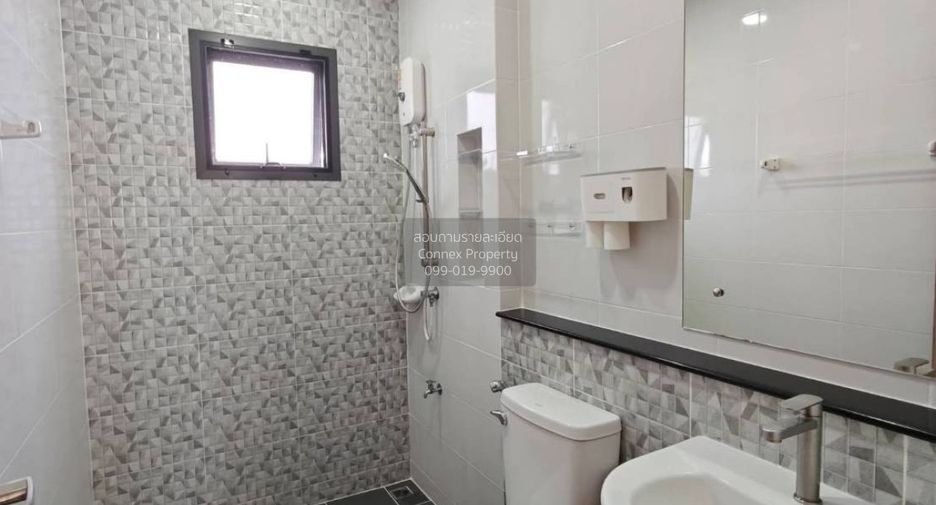 For sale 4 bedrooms house in Min Buri, Bangkok