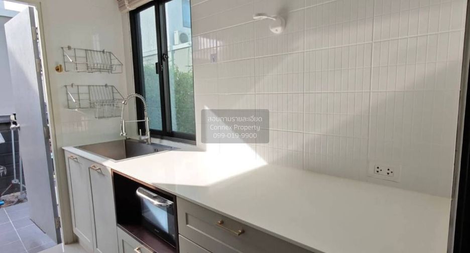For sale 4 bedrooms house in Min Buri, Bangkok