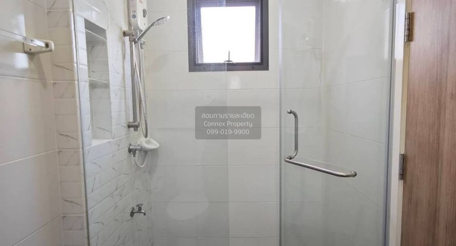 For sale 4 bedrooms house in Min Buri, Bangkok