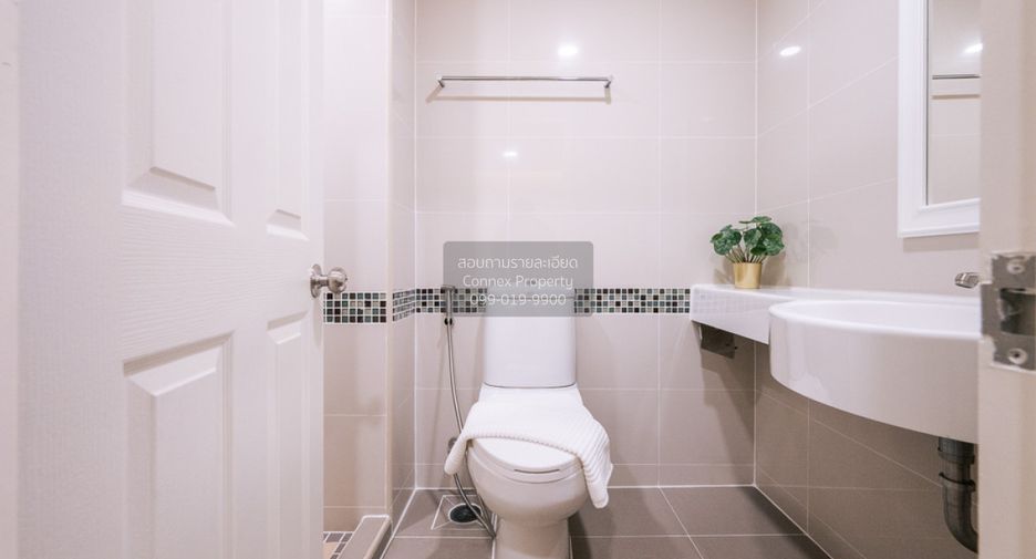 For sale 1 bed condo in Yan Nawa, Bangkok