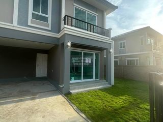 For sale 3 bedrooms house in Bang Phli, Samut Prakan