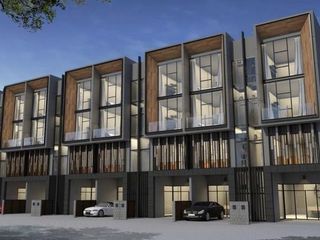 For sale 3 bedrooms townhouse in Don Mueang, Bangkok