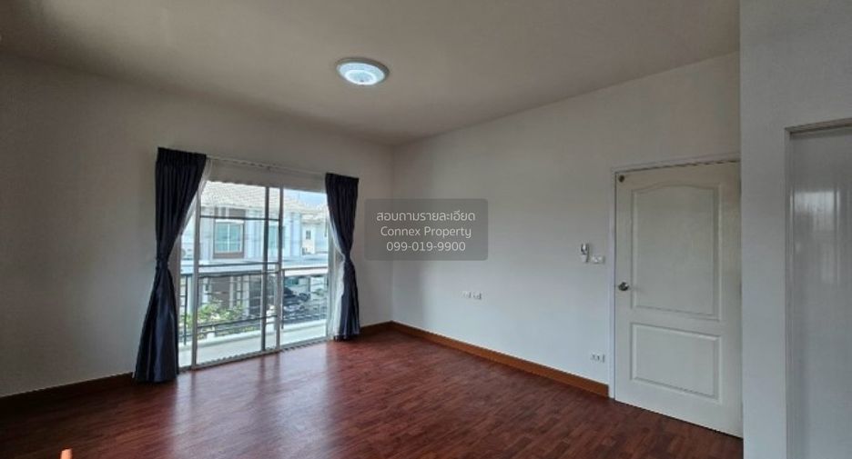 For sale 4 bedrooms house in Krathum Baen, Samut Sakhon