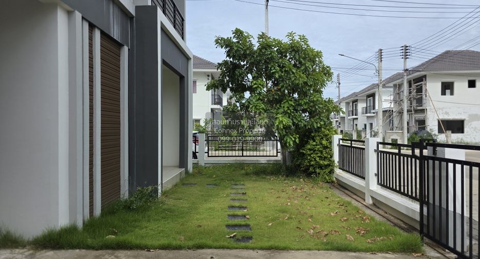 For sale 4 bedrooms house in Krathum Baen, Samut Sakhon