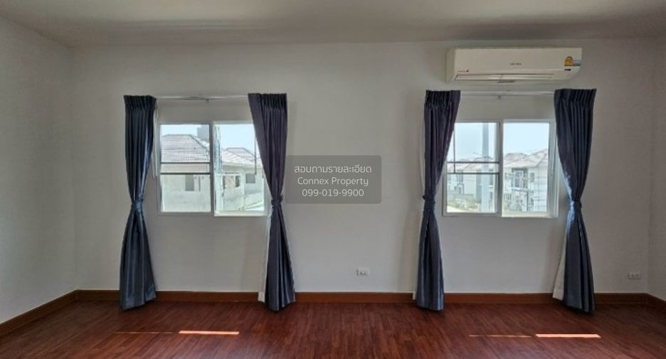 For sale 4 bedrooms house in Krathum Baen, Samut Sakhon