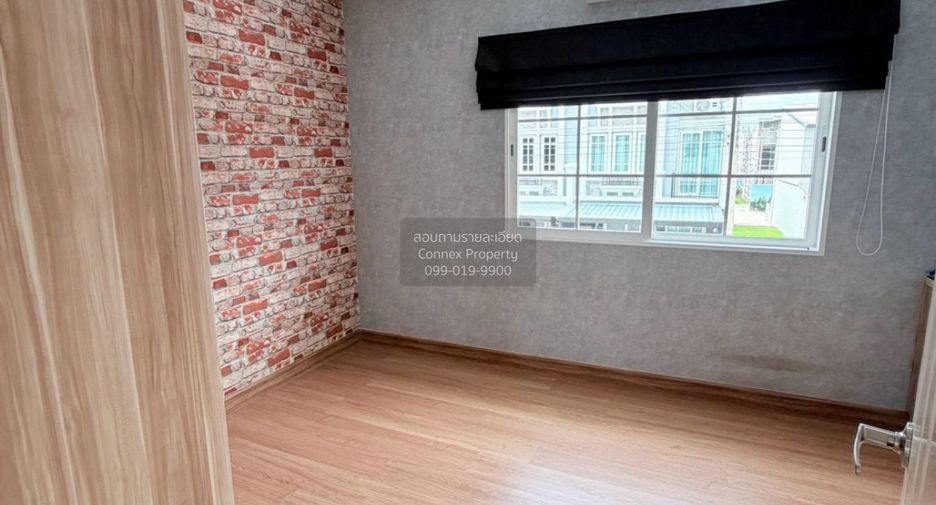 For sale 4 bedrooms house in Bang Khen, Bangkok