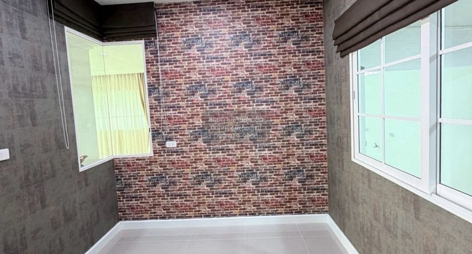 For sale 4 bedrooms house in Bang Khen, Bangkok