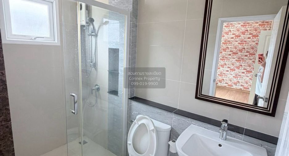 For sale 4 bedrooms house in Bang Khen, Bangkok
