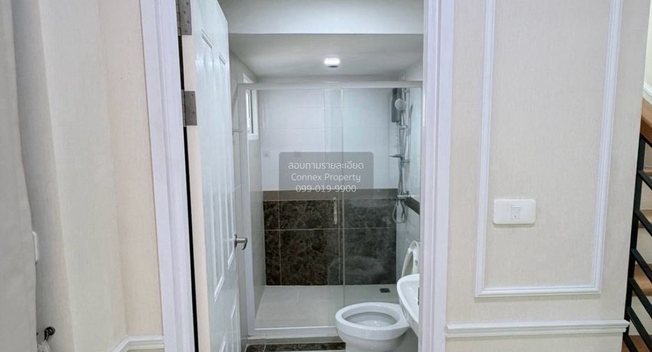 For sale 4 bedrooms house in Bang Khen, Bangkok