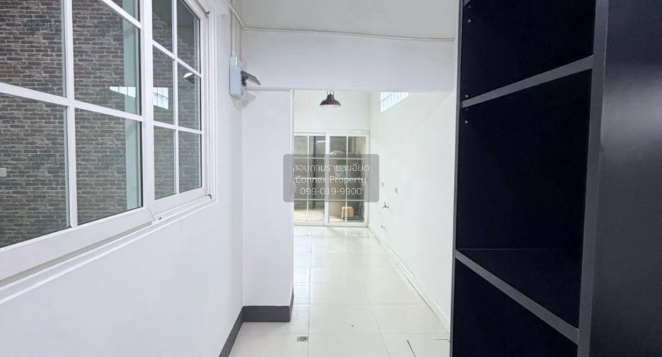 For sale 4 bedrooms house in Bang Khen, Bangkok