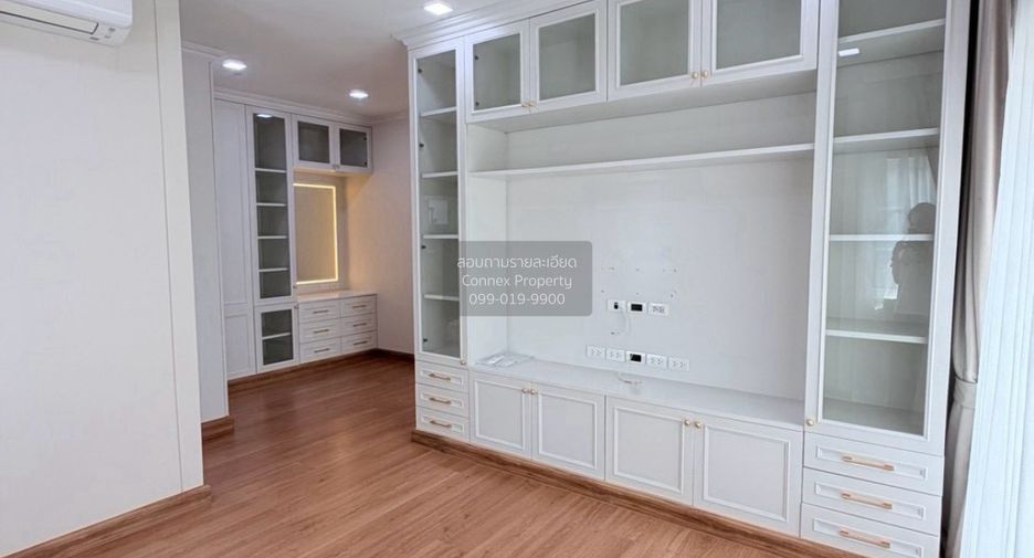 For sale 4 bedrooms house in Bang Khen, Bangkok