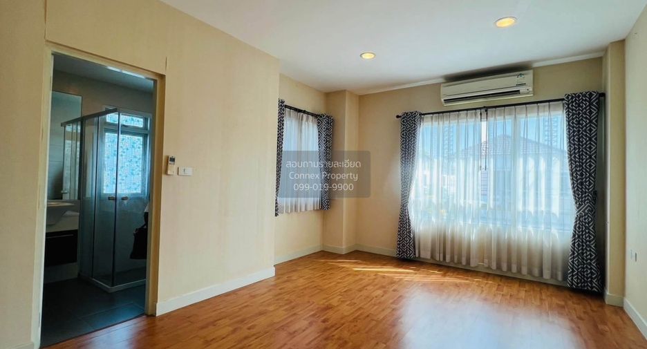 For sale 3 bedrooms house in Khan Na Yao, Bangkok