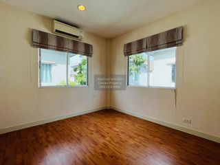 For sale 3 bedrooms house in Khan Na Yao, Bangkok