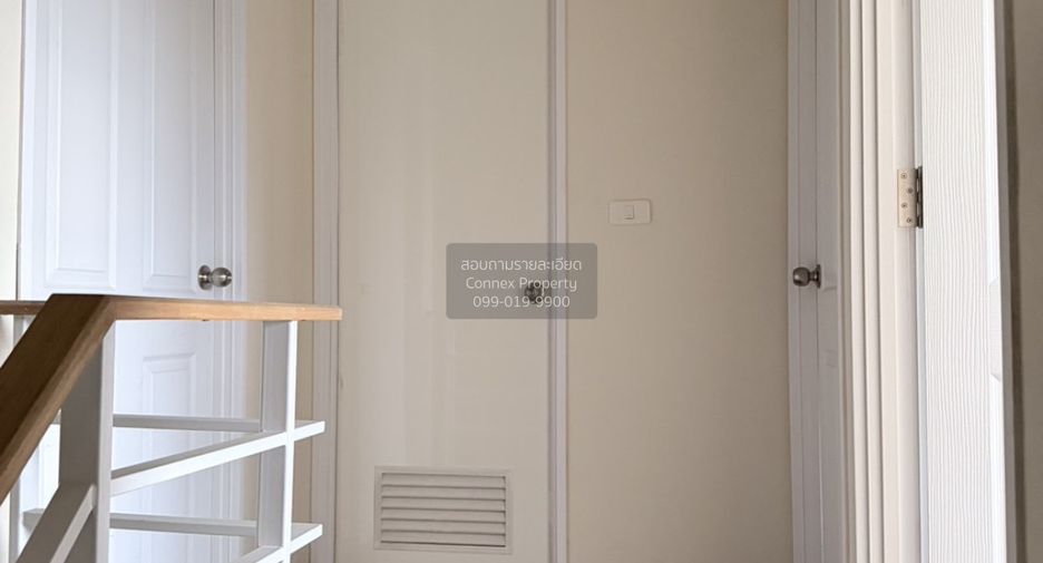For sale 3 bedrooms townhouse in Mueang Nonthaburi, Nonthaburi
