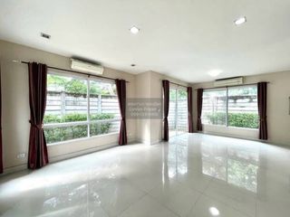 À vendre 3 chambres maison à Mueang Pathum Thani, Pathum Thani