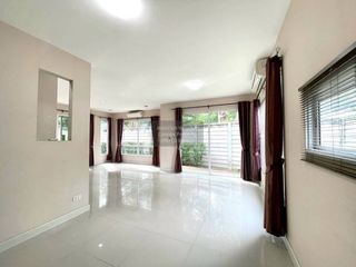 À vendre 3 chambres maison à Mueang Pathum Thani, Pathum Thani