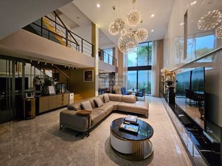 For sale 3 bedrooms townhouse in Lat Phrao, Bangkok