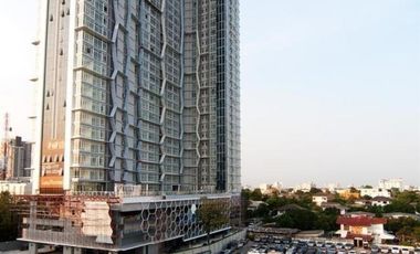For sale 1 bed condo in Phra Khanong, Bangkok